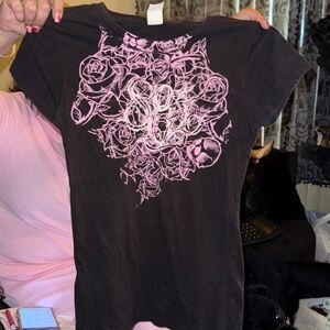 Vintage Women’s T-Shirt with Cool Decal!!!